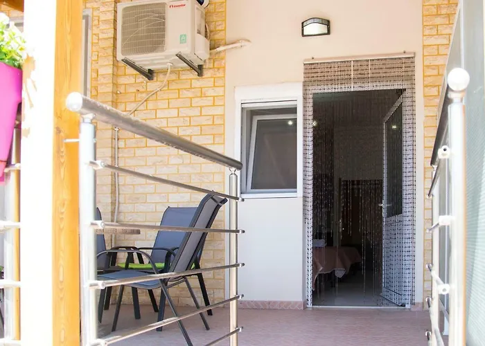 Filimon Appartement Vrasná